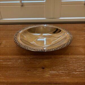 Oneida Silversmiths Silverplate Serving Bowl Floral Rim Vintage